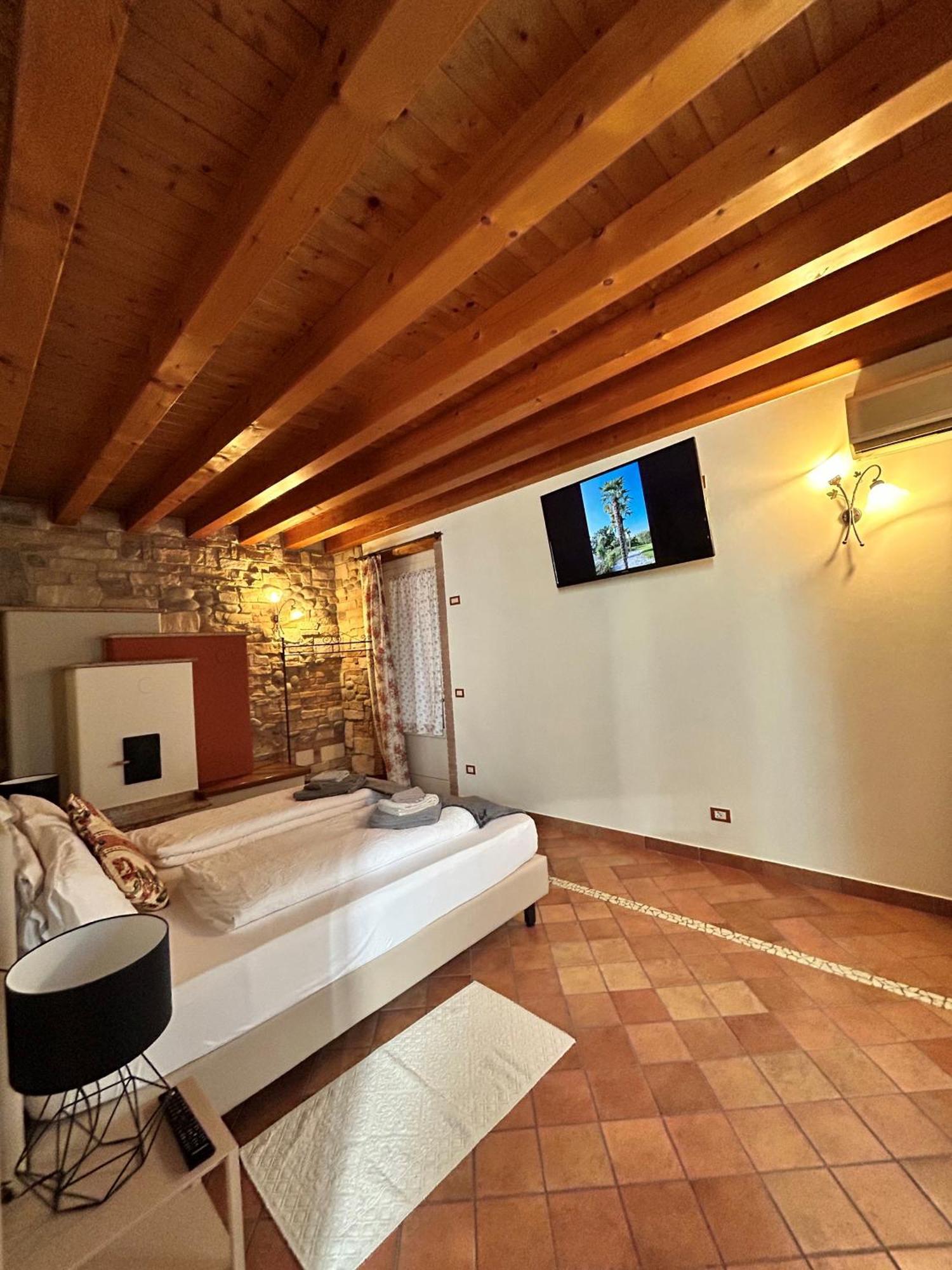 Agriturismo Le Tese Colà Buitenkant foto